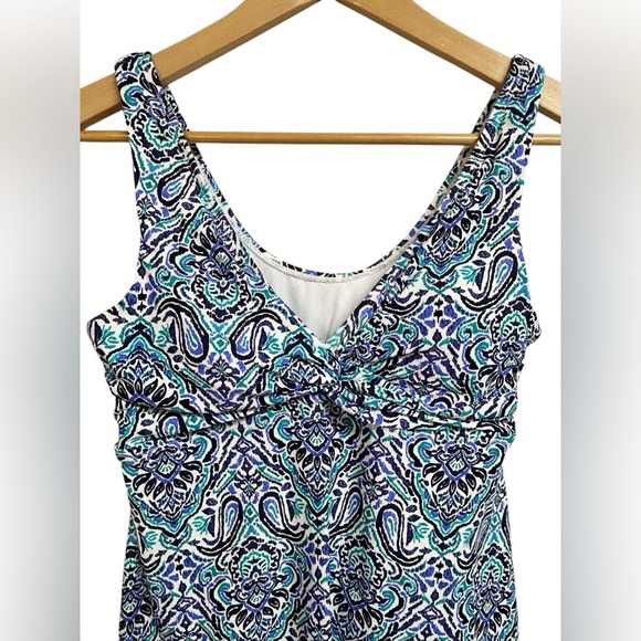 Leilani Swim Dress One Piece Blue Patterned Women’s Sz 6 NWT - Picture 2 of 10